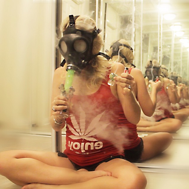 stoner girls