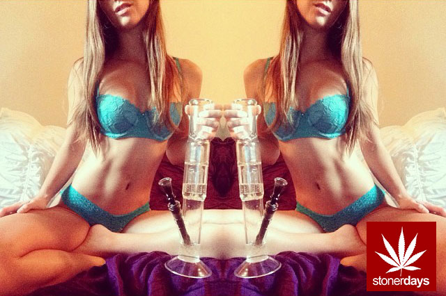 Marijuana-sexy-girls-DiscGolf_420-(12)
